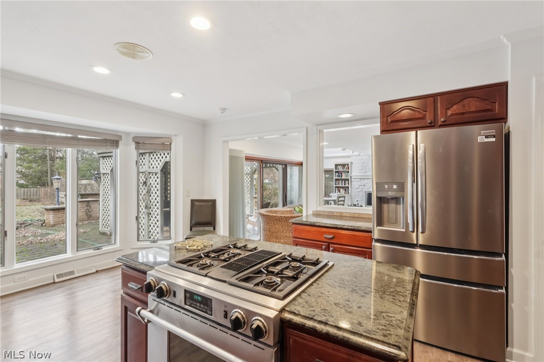 2340 Brigadoon Court Westlake OH 44145