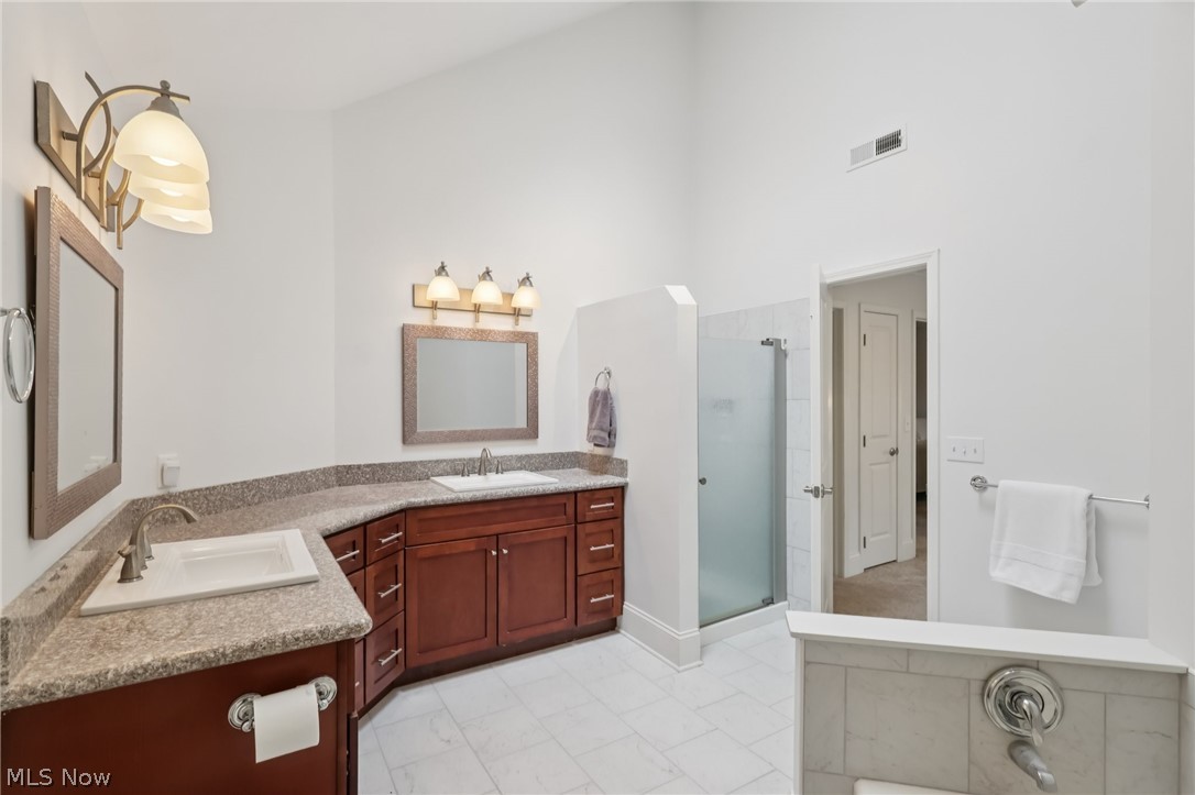 2340 Brigadoon Court Westlake OH 44145