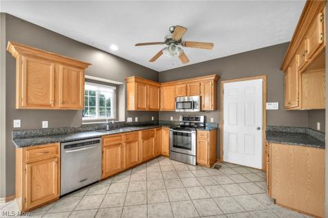 4874 Gateway Drive Medina OH 44256