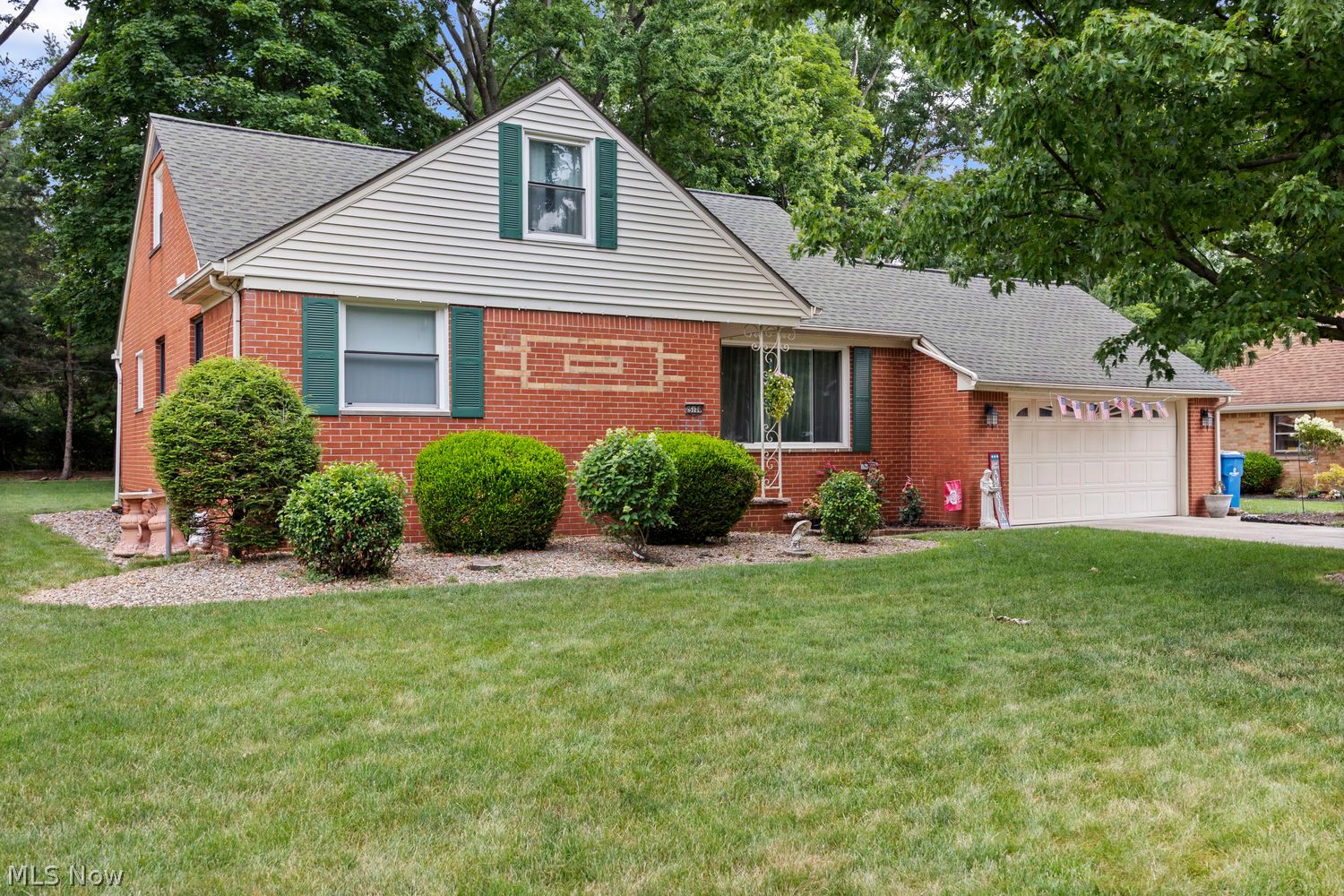 25130 Sunset Oval North Olmsted OH 44070