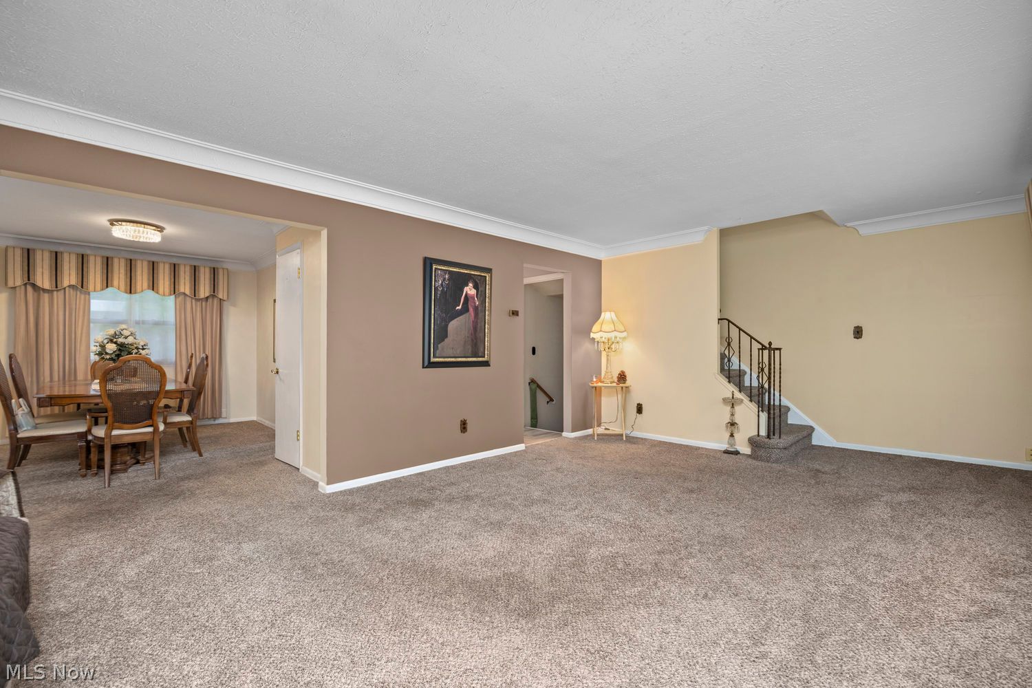 25130 Sunset Oval North Olmsted OH 44070