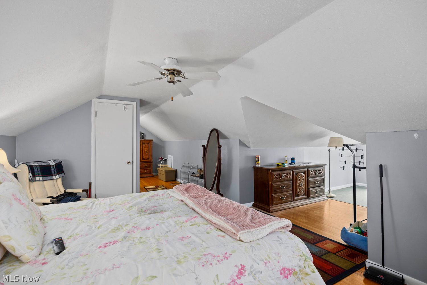 25130 Sunset Oval North Olmsted OH 44070