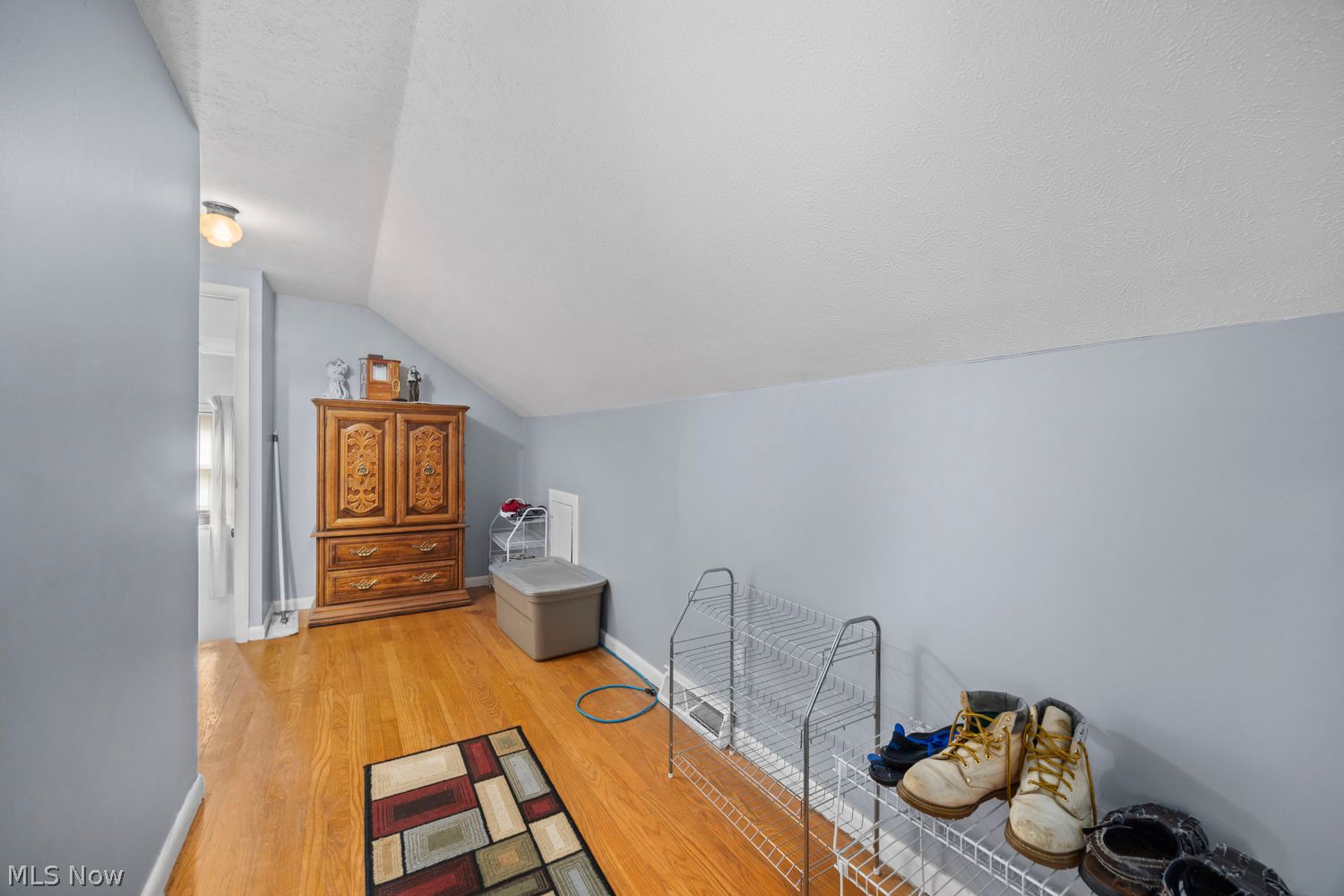 25130 Sunset Oval North Olmsted OH 44070