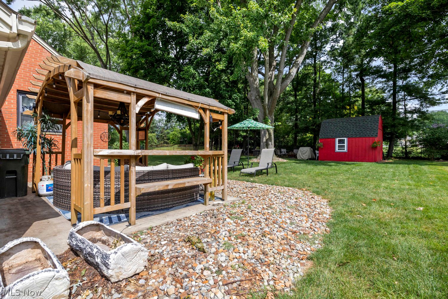 25130 Sunset Oval North Olmsted OH 44070