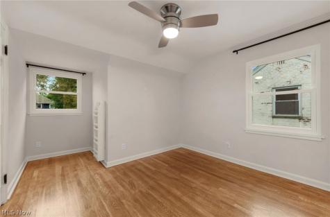 520 Kenilworth Road Bay Village OH 44140
