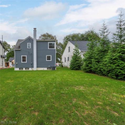 520 Kenilworth Road Bay Village OH 44140