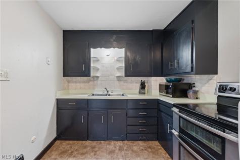 209 43rd Street SW Canton OH 44706