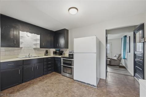 209 43rd Street SW Canton OH 44706