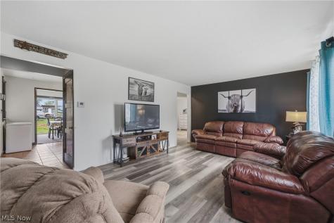 209 43rd Street SW Canton OH 44706