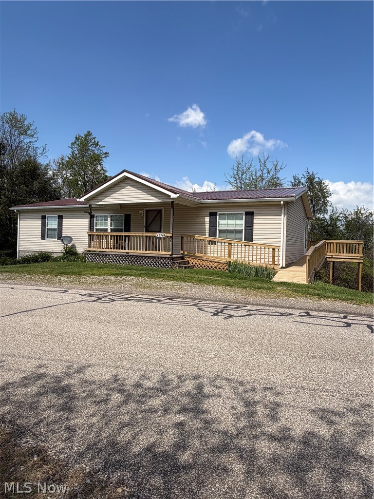42741 Long Ridge Road Clarington OH 43915