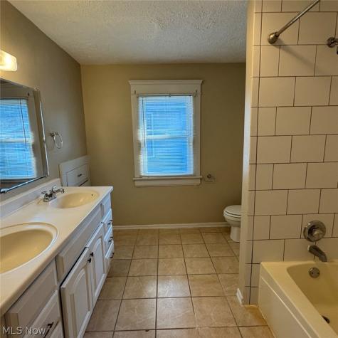117 Dodge Avenue Akron OH 44302