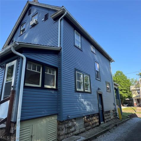 117 Dodge Avenue Akron OH 44302
