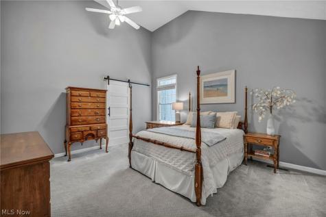 17876 Cambridge Oval Strongsville OH 44136