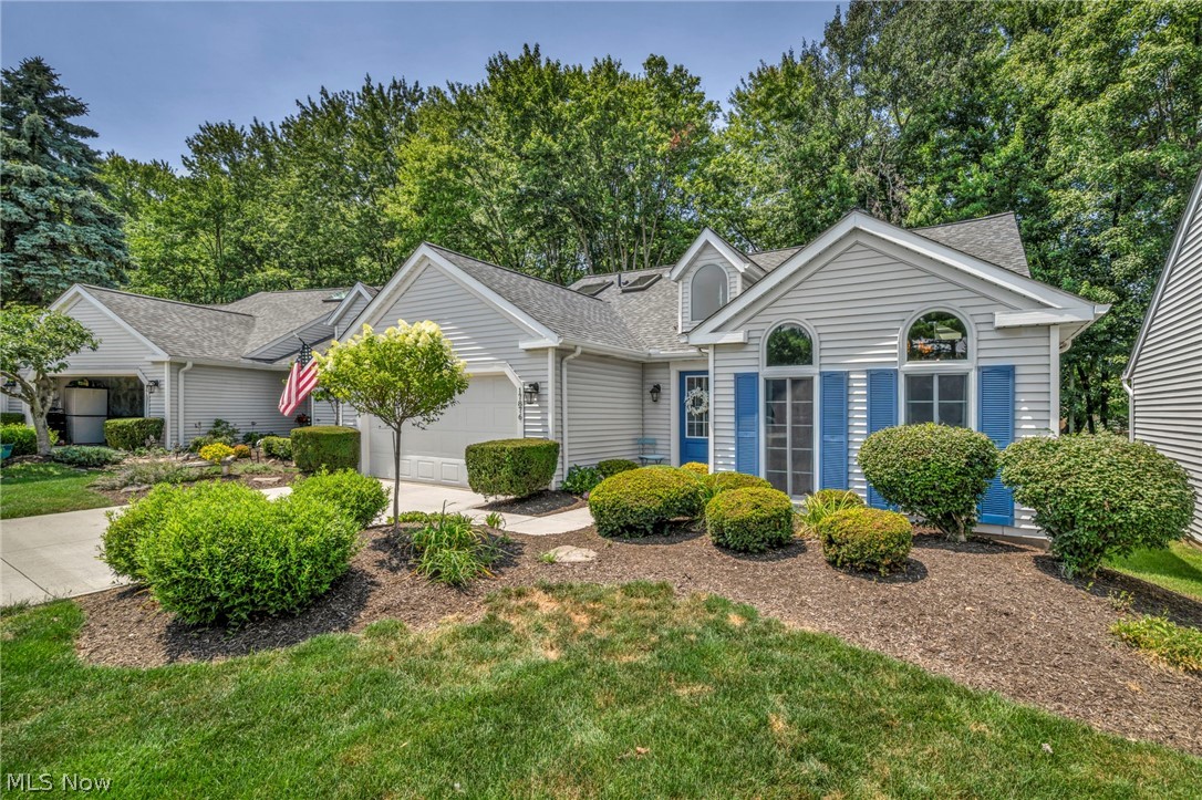 17876 Cambridge Oval Strongsville OH 44136