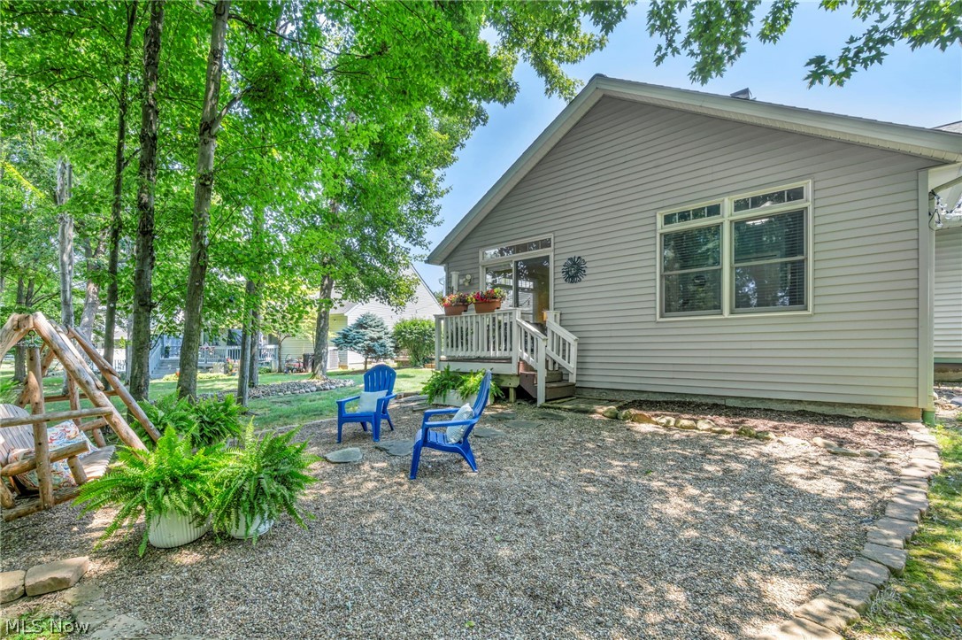 17876 Cambridge Oval Strongsville OH 44136