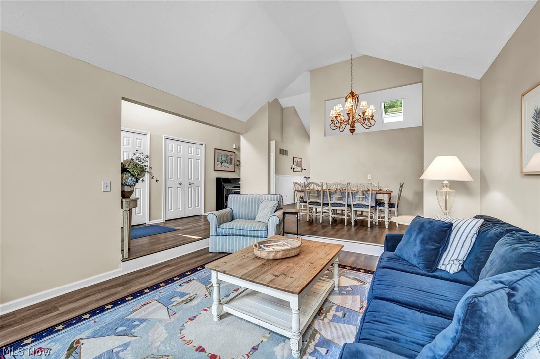 17876 Cambridge Oval Strongsville OH 44136