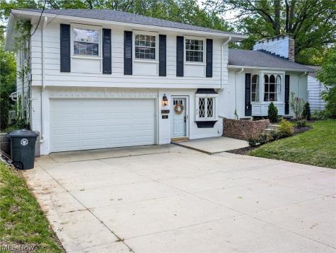 257 Sand Run Road Akron OH 44313