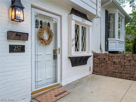 257 Sand Run Road Akron OH 44313