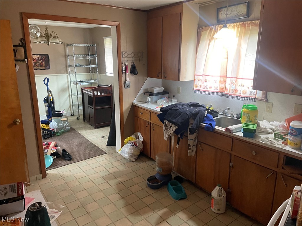 1221 9th Street NW Canton OH 44703