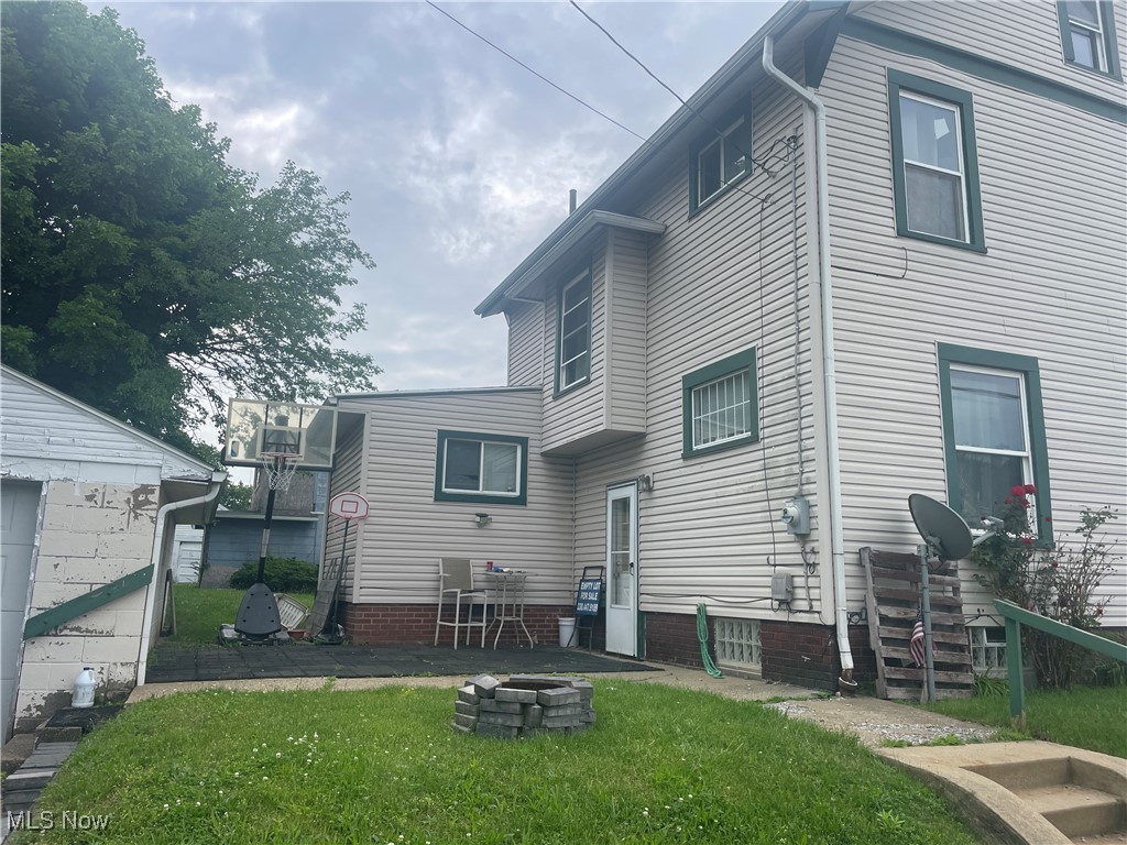 1221 9th Street NW Canton OH 44703