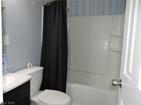 13015 Astor Avenue Cleveland OH 44135