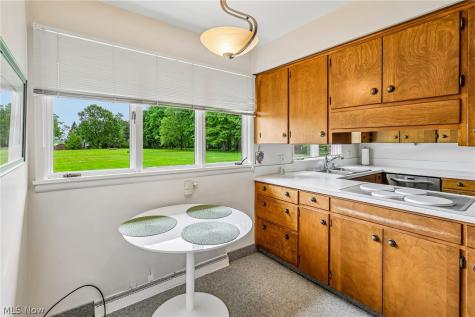 3305 Trumbull Avenue Copley OH 44321