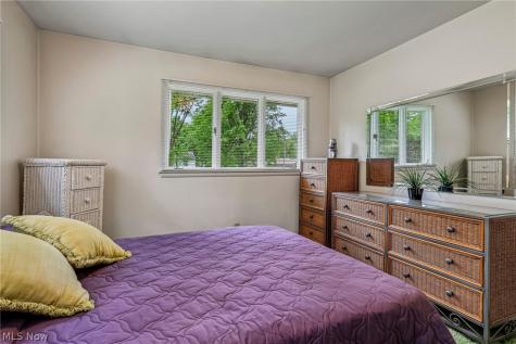 3305 Trumbull Avenue Copley OH 44321