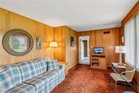 3305 Trumbull Avenue Copley OH 44321