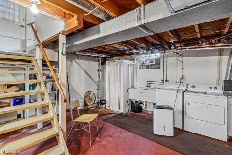 3305 Trumbull Avenue Copley OH 44321