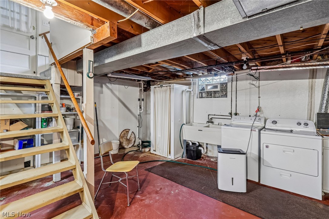 3305 Trumbull Avenue Copley OH 44321