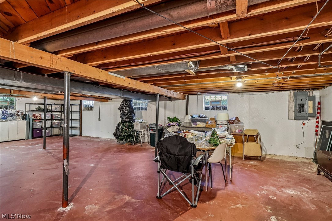 3305 Trumbull Avenue Copley OH 44321