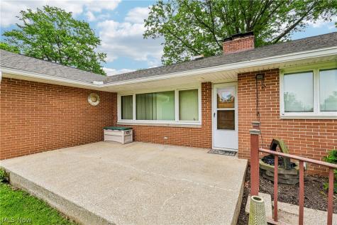 3305 Trumbull Avenue Copley OH 44321