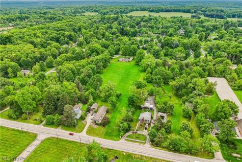 3305 Trumbull Avenue Copley OH 44321