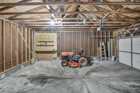 2642 Blake Road Wadsworth OH 44281