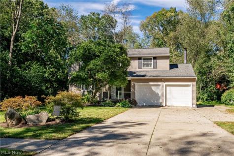 80 Merle Boulevard Munroe Falls OH 44262