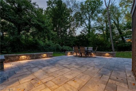 80 Merle Boulevard Munroe Falls OH 44262