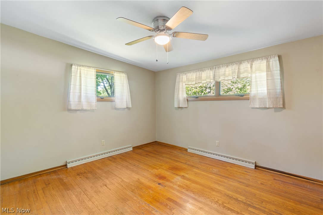 1222 Pleasantview Avenue SE North Canton OH 44720