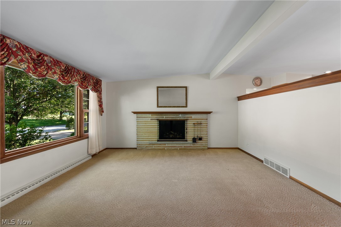 1222 Pleasantview Avenue SE North Canton OH 44720