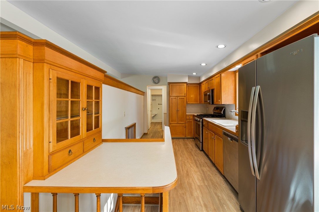 1222 Pleasantview Avenue SE North Canton OH 44720