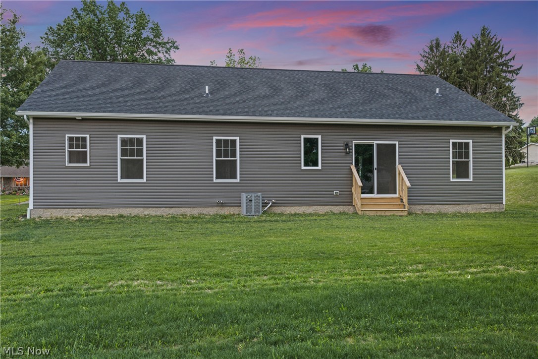 13969 N Highview Drive Dalton OH 44618
