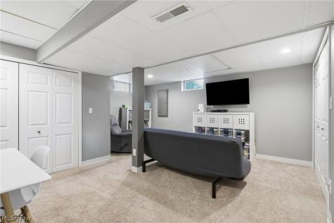 900 Mallet Hill Medina OH 44256