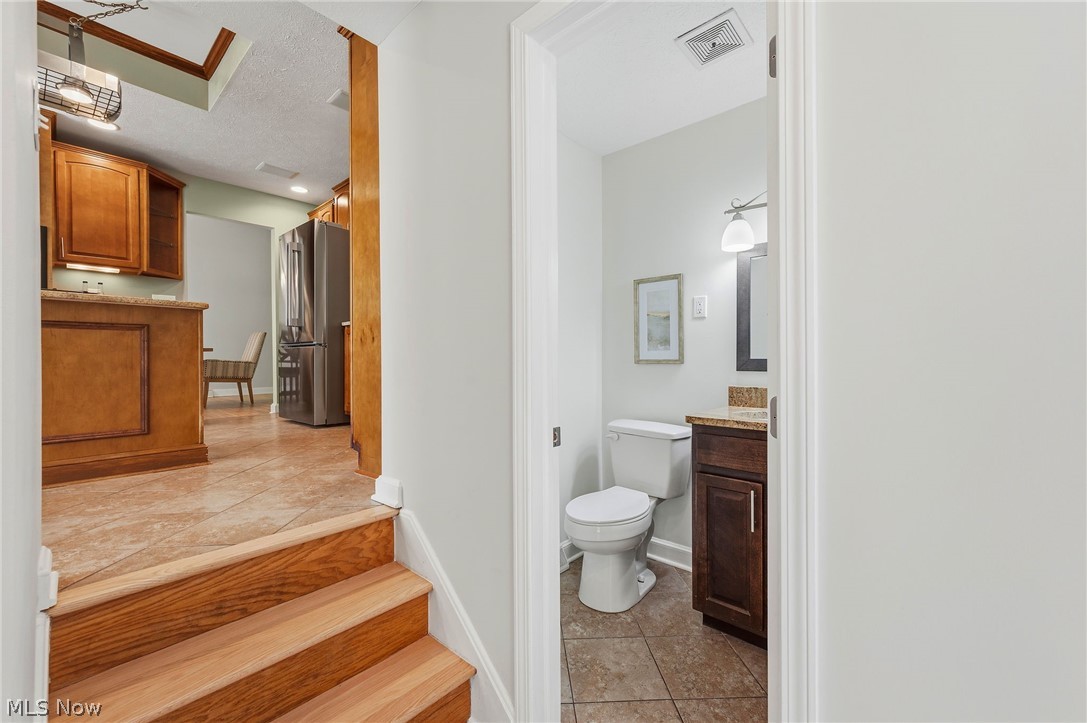 8662 Tanglewood Trail Chagrin Falls OH 44023
