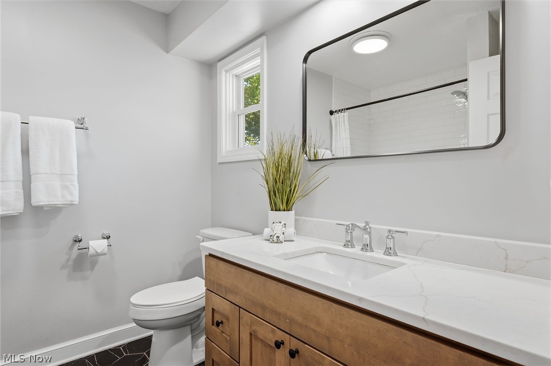 8662 Tanglewood Trail Chagrin Falls OH 44023