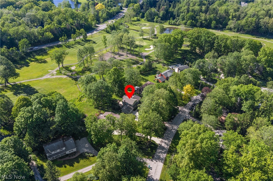 8662 Tanglewood Trail Chagrin Falls OH 44023