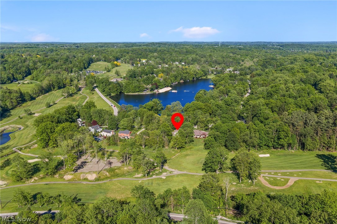 8662 Tanglewood Trail Chagrin Falls OH 44023