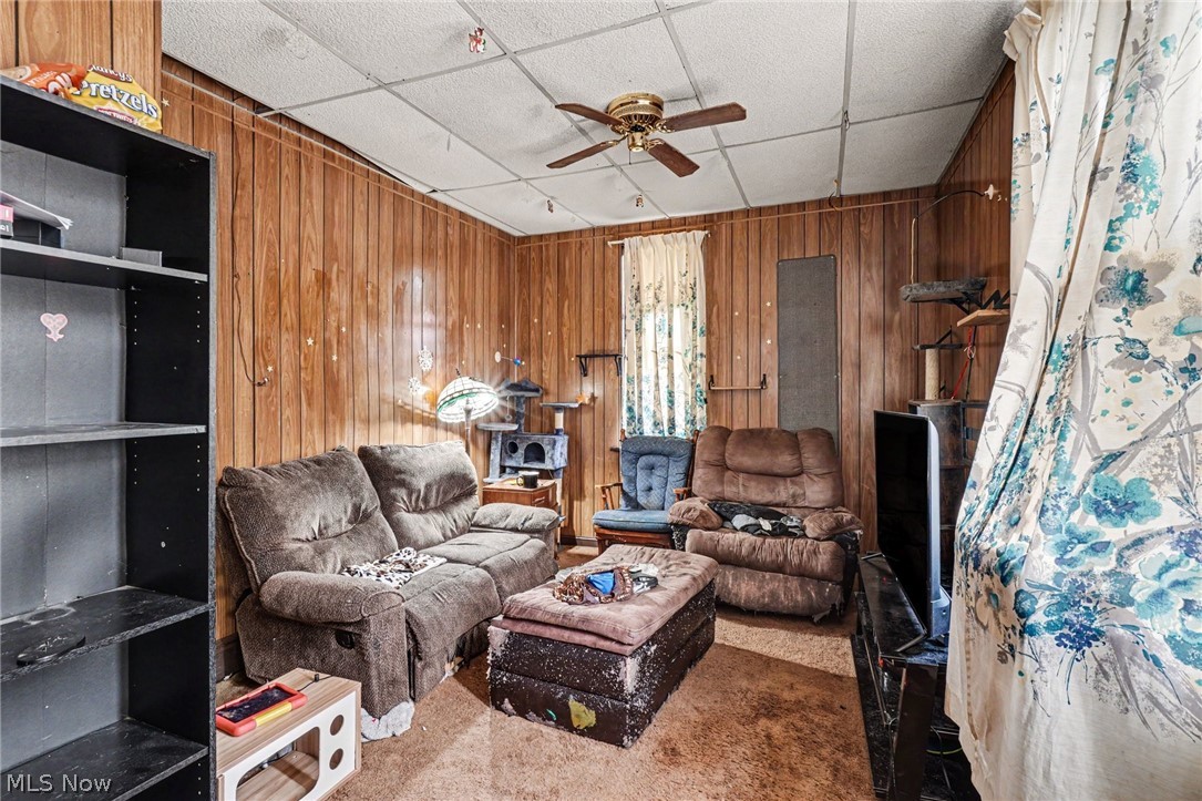 229 Mclister Avenue Mingo Junction OH 43938