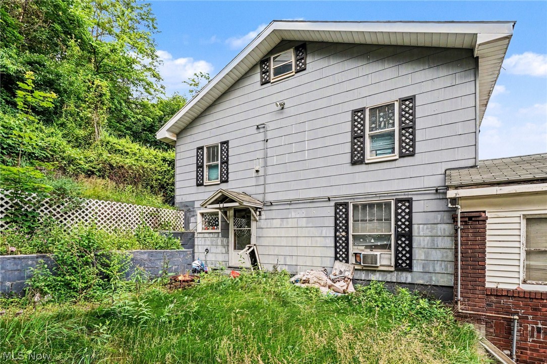 229 Mclister Avenue Mingo Junction OH 43938