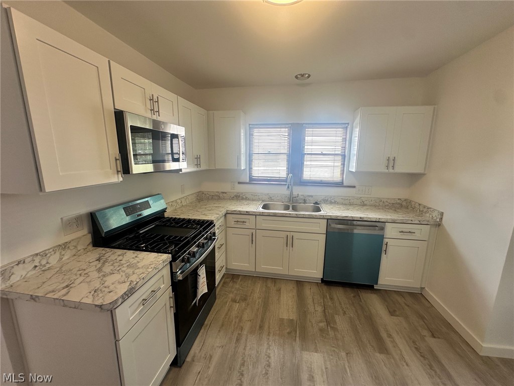 3223 Grove Avenue Lorain OH 44055