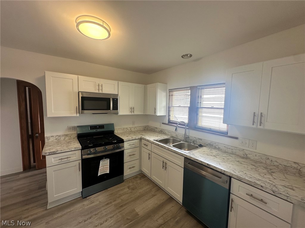 3223 Grove Avenue Lorain OH 44055
