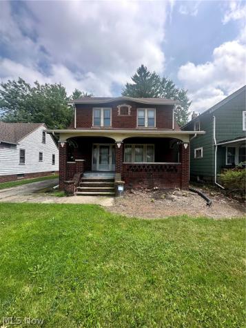 3223 Grove Avenue Lorain OH 44055